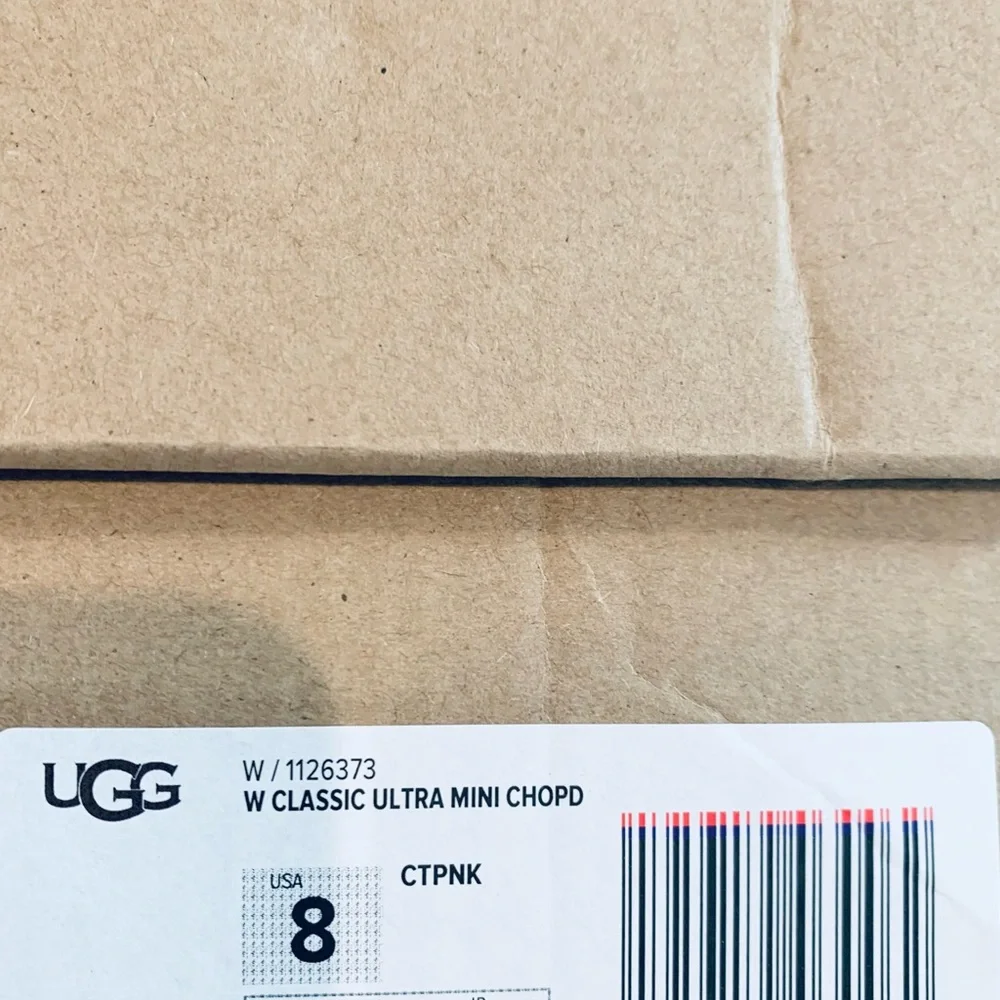 New UGG Classic Ultra Mini Chopd Logo Boot - Picture 7 of 9